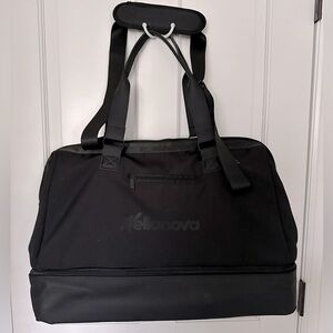 Lookalike BEIS ‘The Weekender’ in Black
